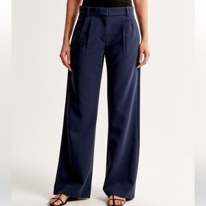 Abercrombie & Fitch Black Sloane Low Rise Tailored Wide Leg Pant